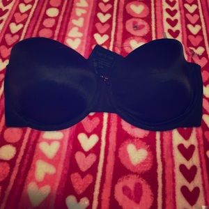 Strapless bra